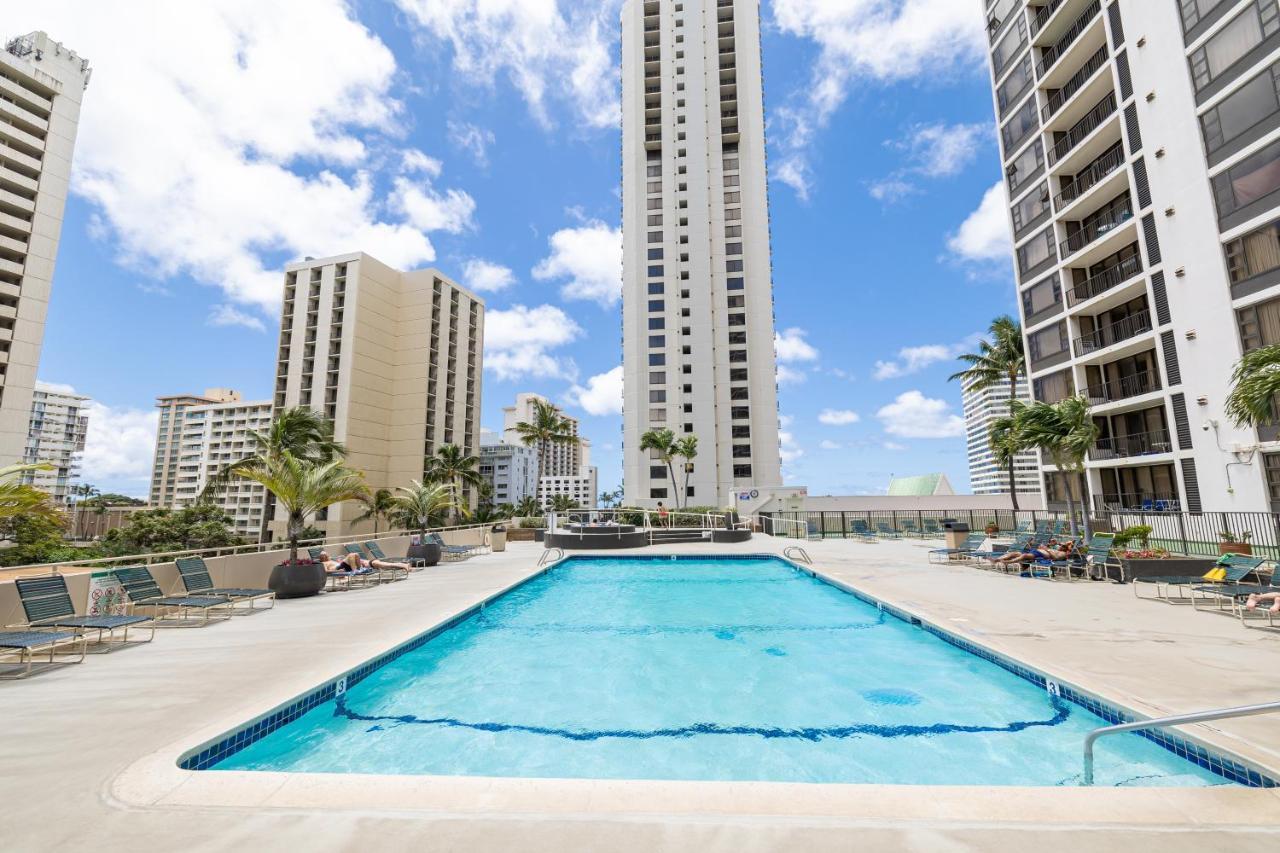 Waikiki Banyan: Diamond Head And Ocean View Condo! Honolulu Kültér fotó