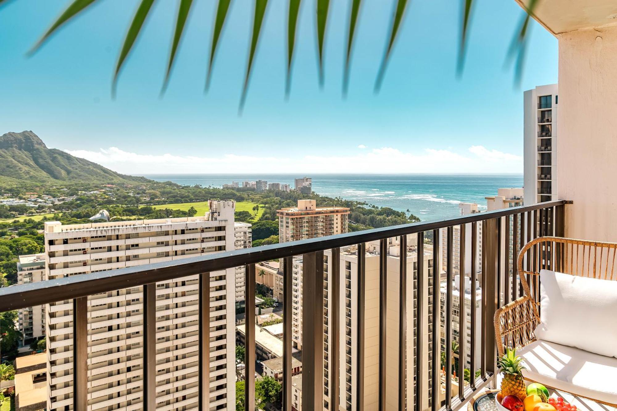 Waikiki Banyan: Diamond Head And Ocean View Condo! Honolulu Kültér fotó