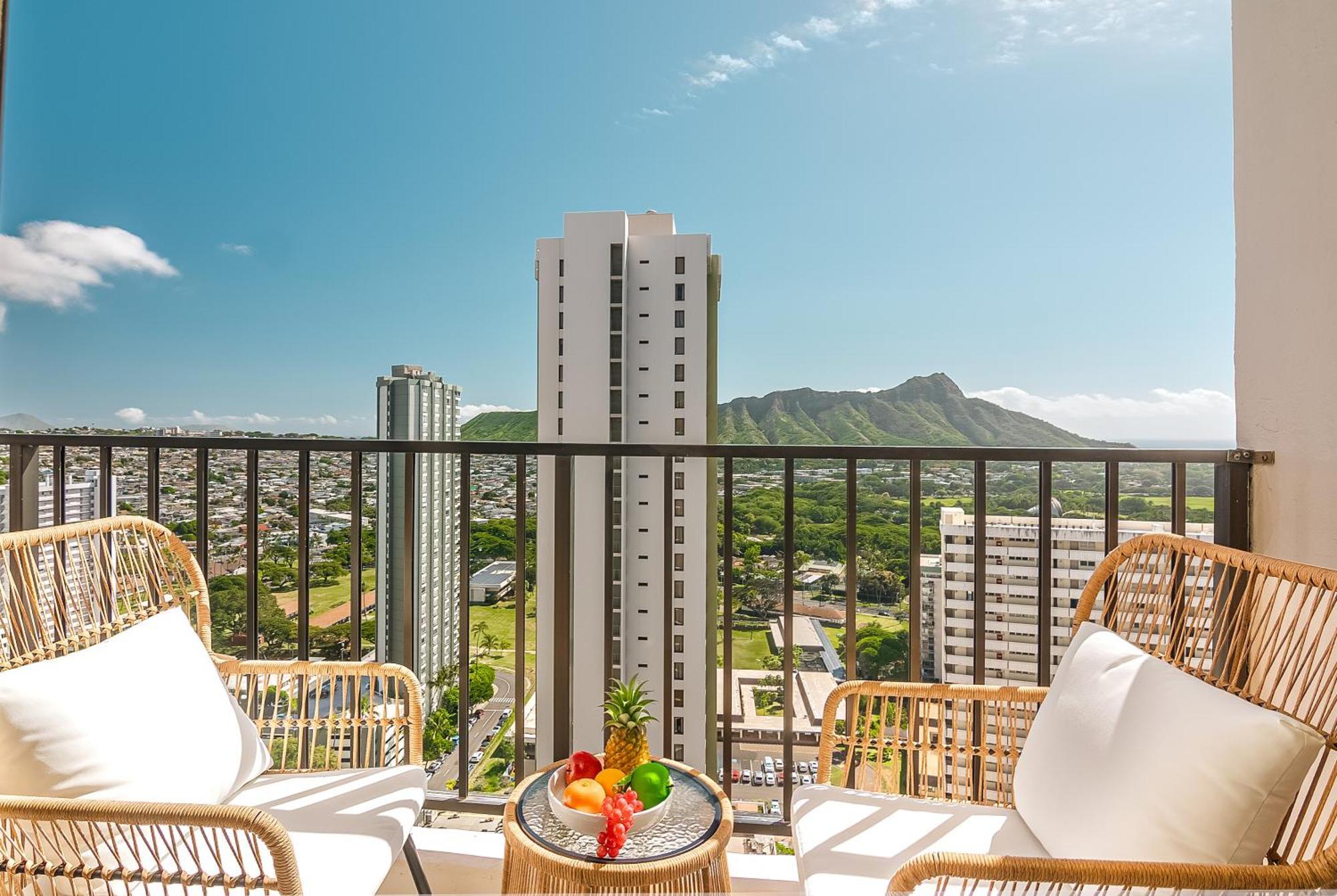 Waikiki Banyan: Diamond Head And Ocean View Condo! Honolulu Kültér fotó