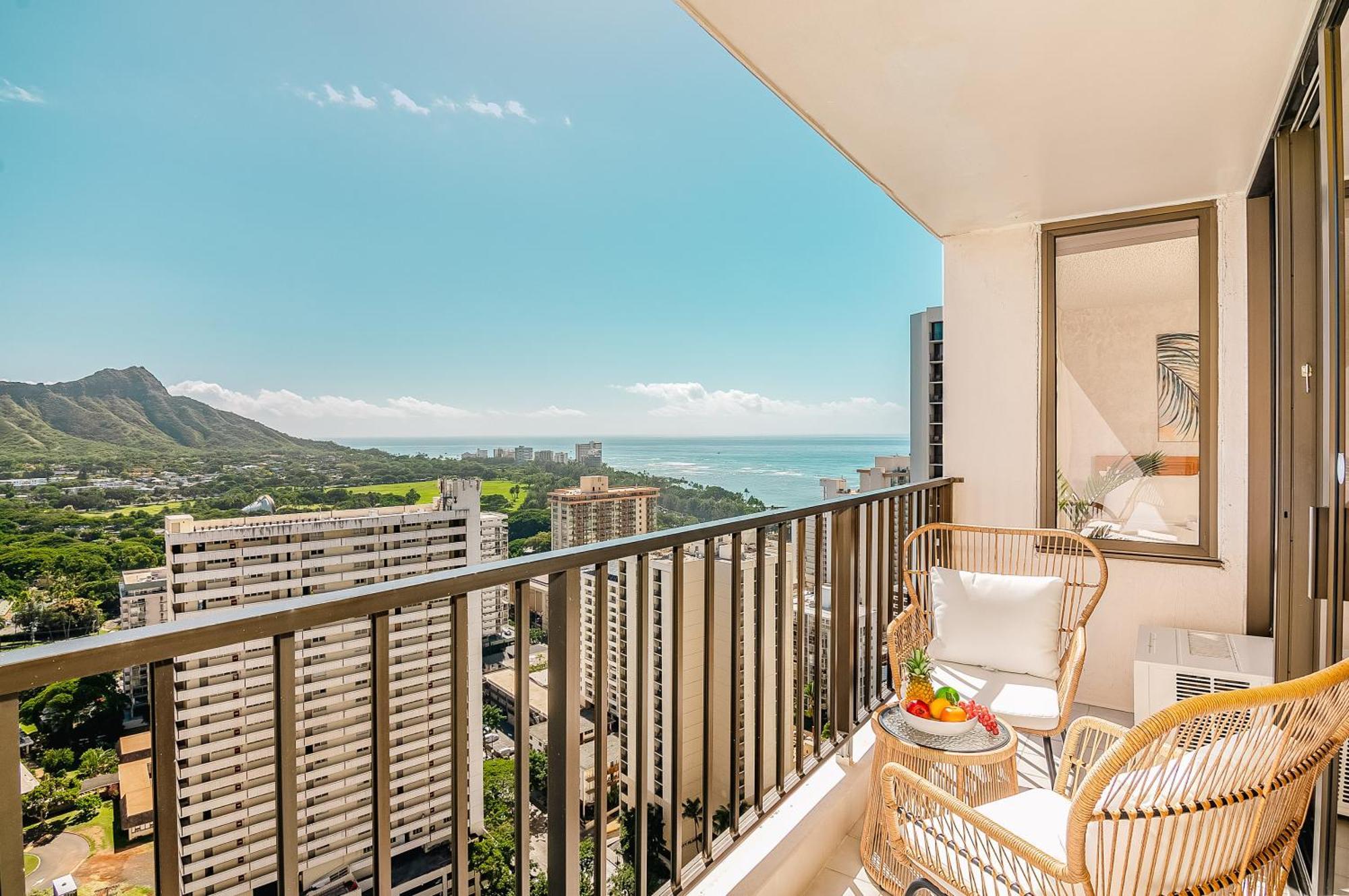 Waikiki Banyan: Diamond Head And Ocean View Condo! Honolulu Kültér fotó