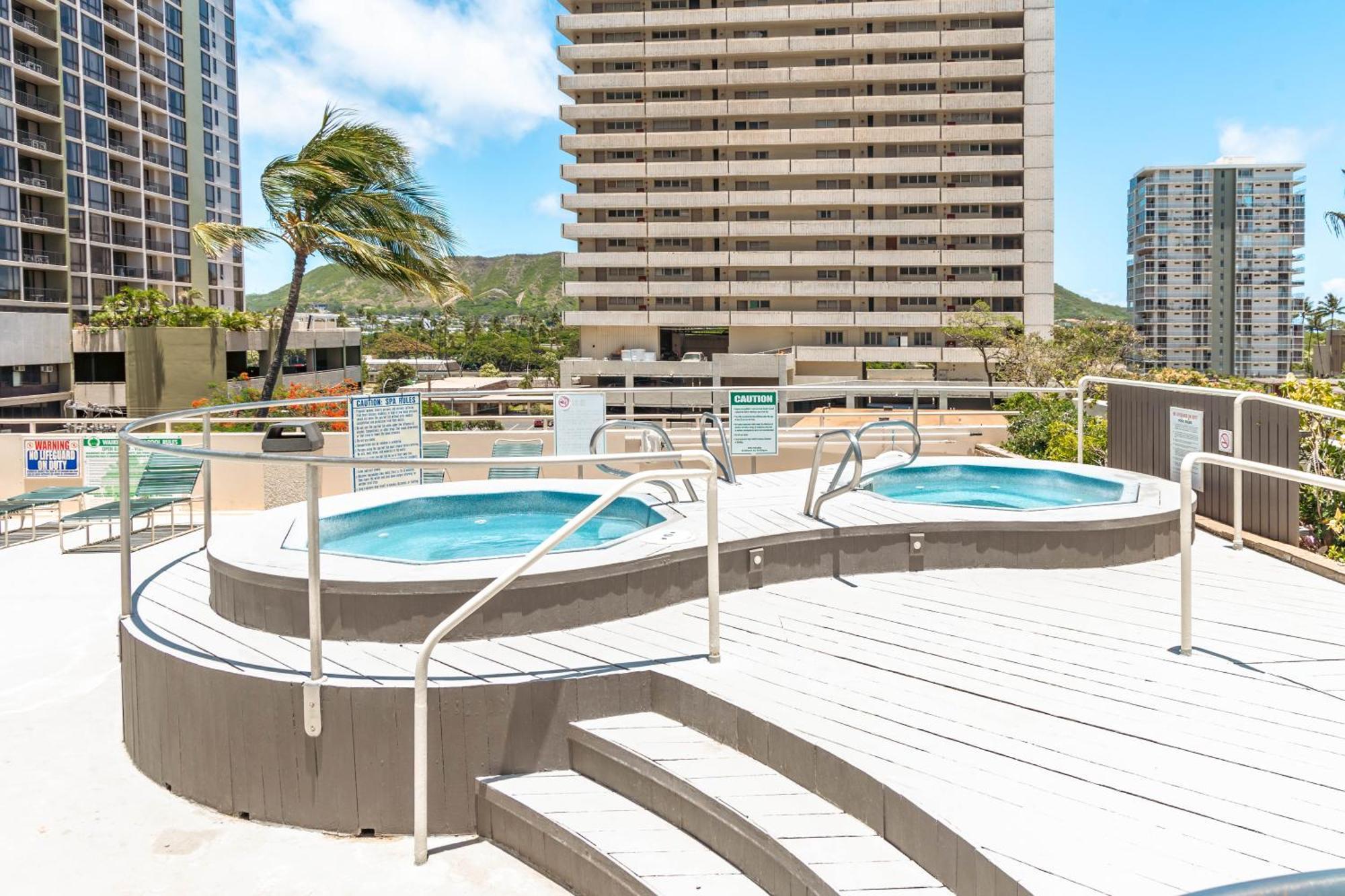 Waikiki Banyan: Diamond Head And Ocean View Condo! Honolulu Kültér fotó